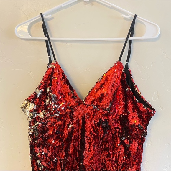 Forever 21 Red & Silver Fully Sequined Mini Dress Large - Picture 2 of 9
